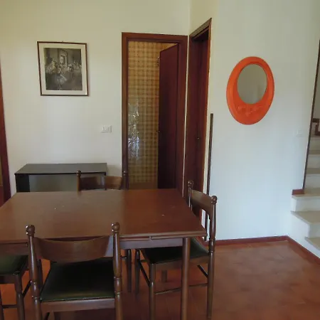 With Garden In Excellent Location - Beahost 아파트 비비오네